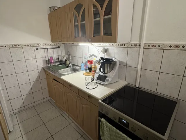 Eladó lakás Oroszlány 49 nm