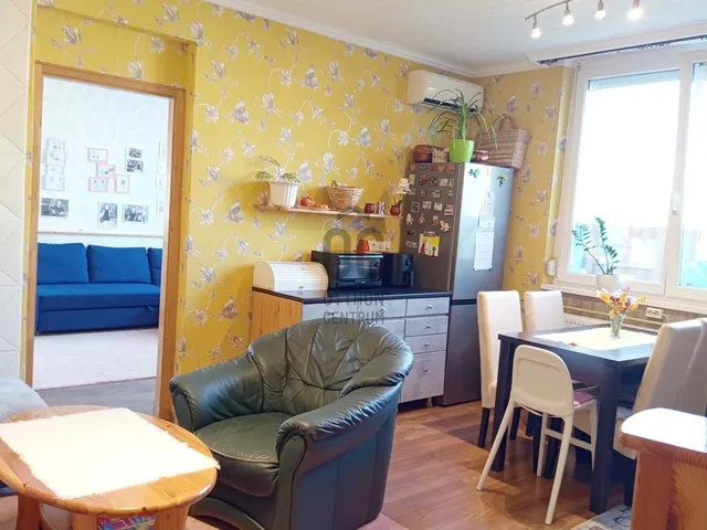 Eladó lakás Tatabánya, Kertváros 53 nm