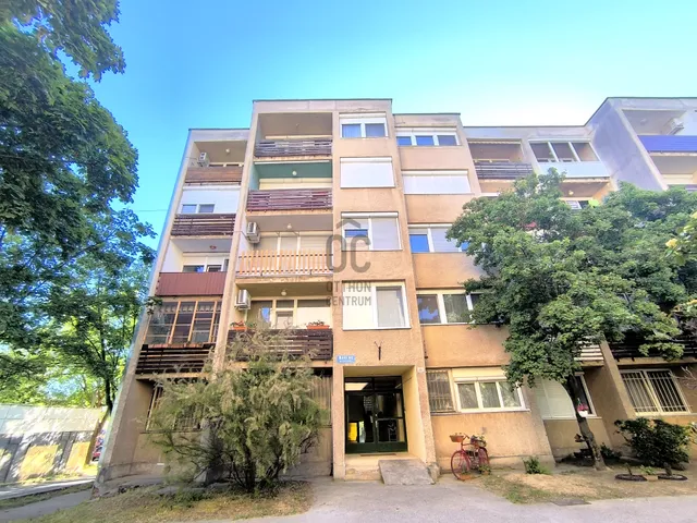 Eladó lakás Tatabánya, Dózsakert 53 nm