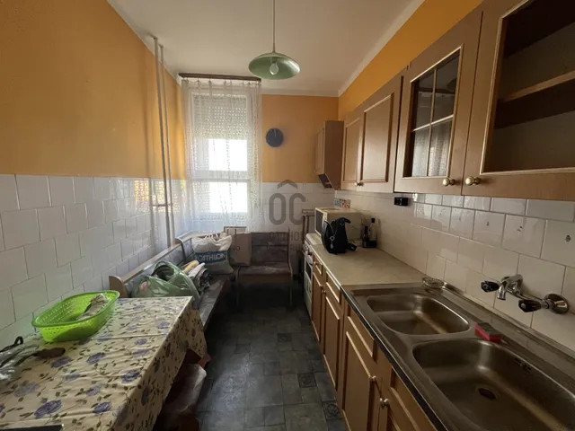 Eladó lakás Tatabánya, Dózsakert 55 nm