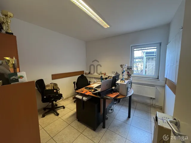 Eladó kereskedelmi és ipari ingatlan Tatabánya, Bánhida 413 nm