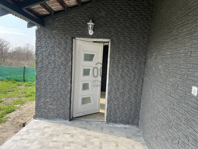 Eladó ház Alattyán 85 nm