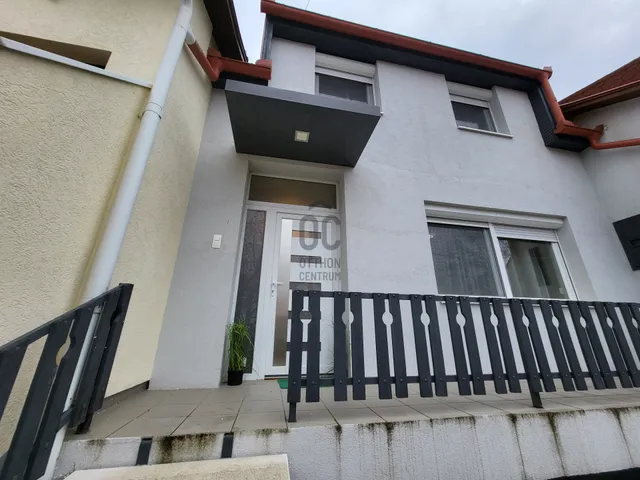 Eladó ház Gyöngyössolymos 150 nm