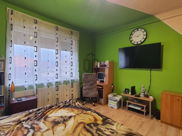 Eladó ház Gyöngyösoroszi 130 nm