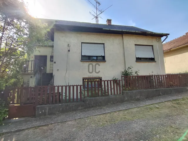 Eladó ház Abasár 197 nm