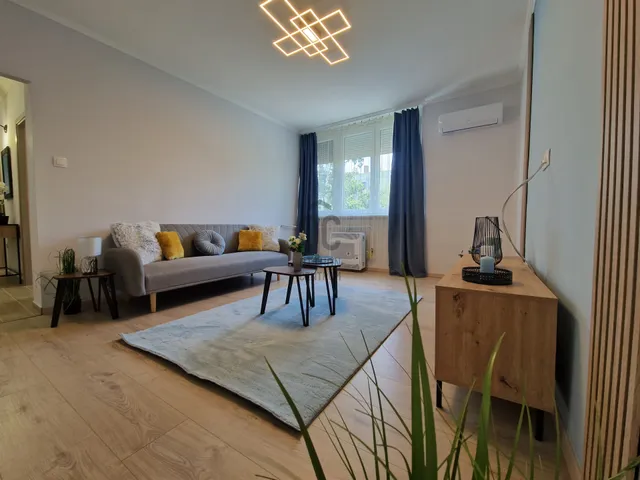 Eladó lakás Gyöngyös, Nyolcvanas lakótelep 49 nm