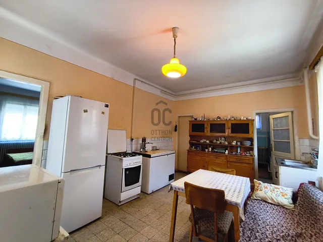 Eladó ház Gyöngyössolymos 75 nm