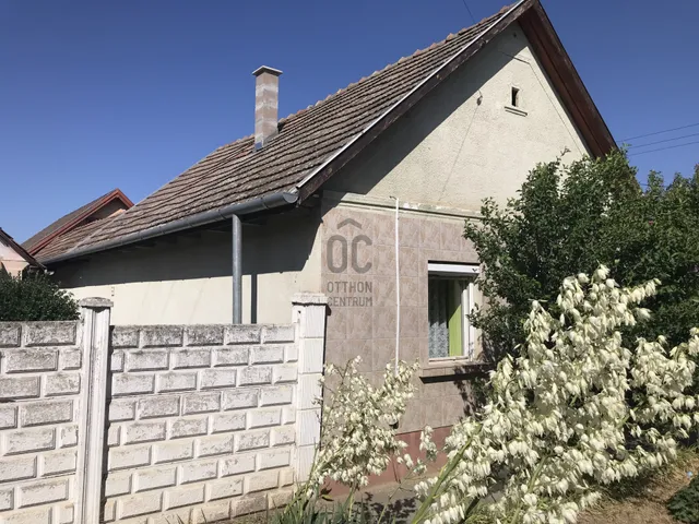 Eladó ház Tápiószecső 70 nm
