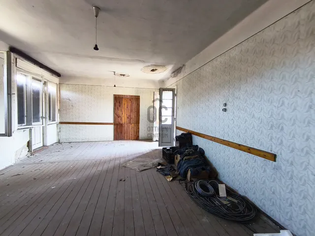 Eladó ház Domoszló 310 nm