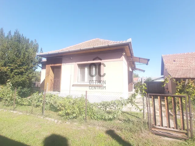 Eladó ház Jászapáti 74 nm