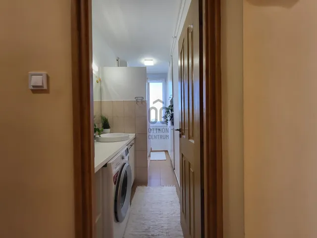 Eladó lakás Gyöngyös, Nyolcvanas lakótelep 53 nm