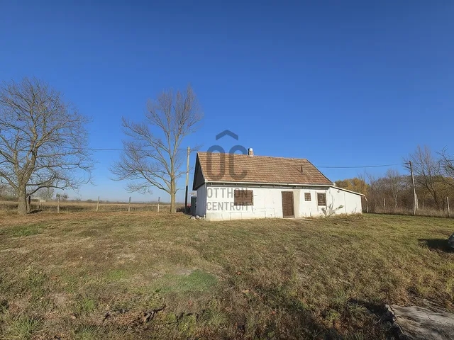 Eladó ház Vámosgyörk 38 nm