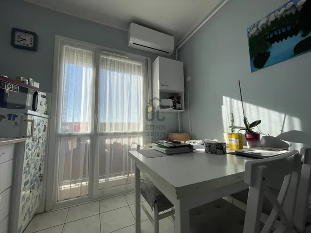 Eladó lakás Gyöngyös, Nyolcvanas lakótelep 50 nm