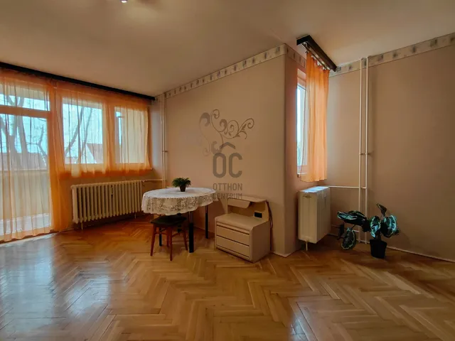 Eladó lakás Gyöngyös 56 nm