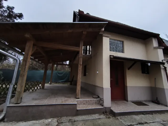 Eladó üdülő és hétvégi ház Gyöngyös 42 nm