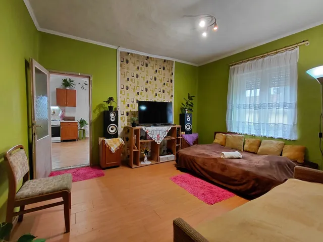 Eladó ház Heves 74 nm