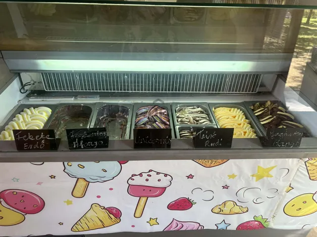 Eladó kereskedelmi és ipari ingatlan Jászszentandrás 12 nm