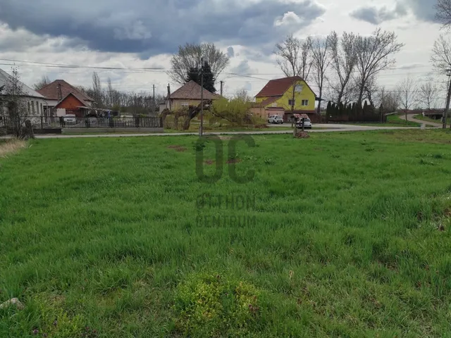 Eladó telek Szihalom 1197 nm