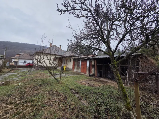 Eladó ház Pálosvörösmart 80 nm