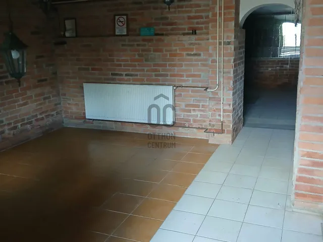 Eladó ház Gyöngyöshalász 200 nm