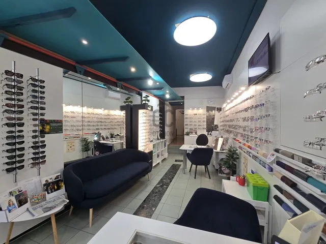 Eladó kereskedelmi és ipari ingatlan Gyöngyös, Belváros 185 nm