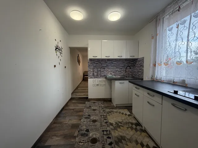 Eladó üdülő és hétvégi ház Palotás 30 nm