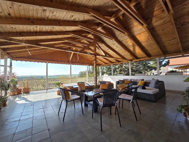 Eladó ház Domoszló 167 nm