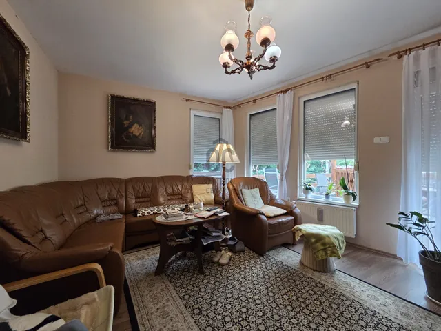 Eladó ház Abasár 100 nm