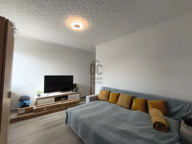 Eladó ház Gyöngyösoroszi 100 nm