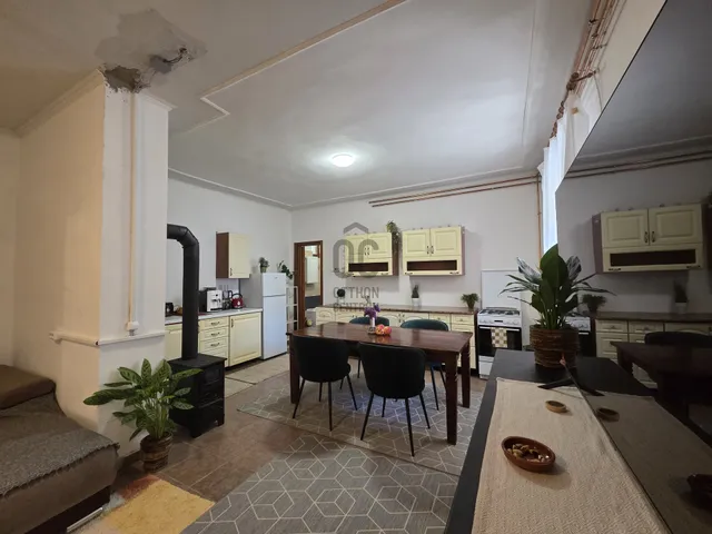 Eladó ház Gyöngyössolymos 70 nm