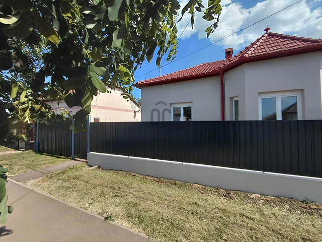 Eladó ház Gyöngyöshalász 607 nm