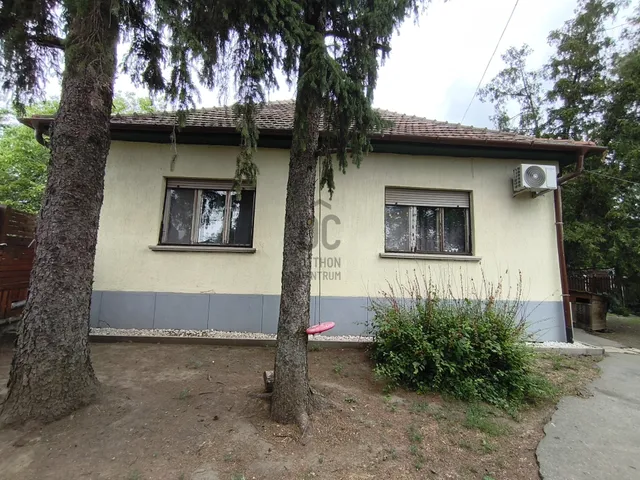 Eladó ház Hatvan 642 nm