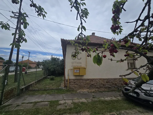 Eladó ház Lőrinci 1508 nm