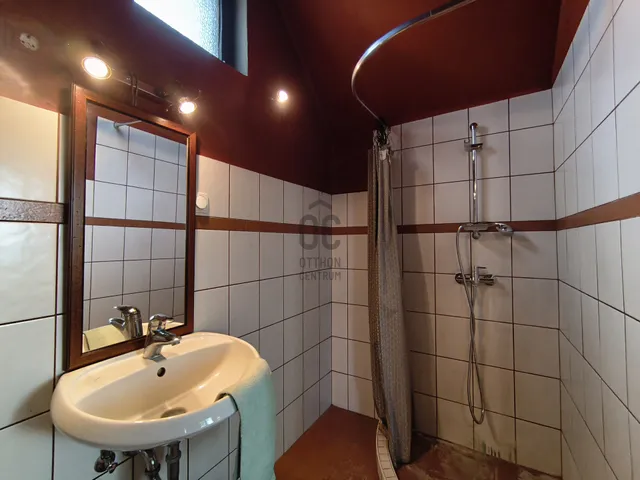 Eladó mezőgazdasági ingatlan Gyöngyöstarján 204 nm