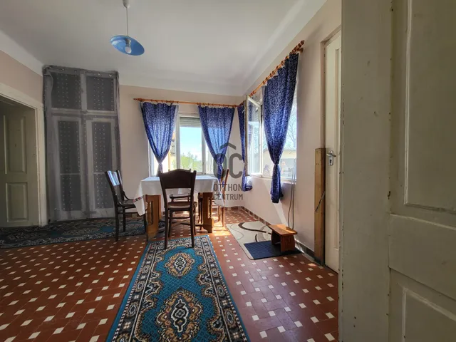 Eladó ház Kisnána 150 nm