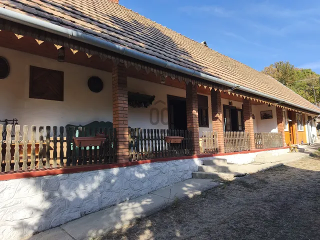 Eladó ház Domoszló 79 nm