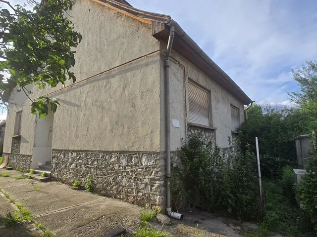 Eladó ház Parasznya 108 nm