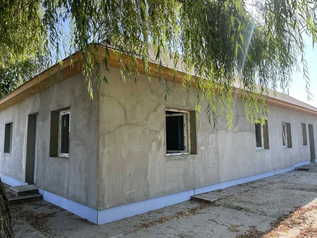 Eladó ház Mályi 128 nm