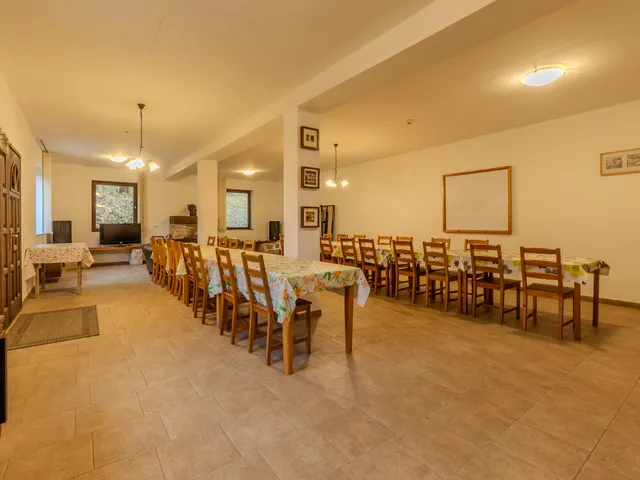 Eladó ház Szögliget 328 nm