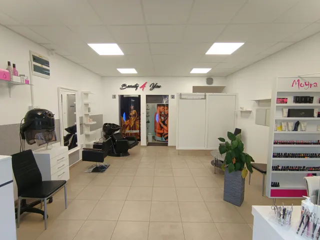 Eladó kereskedelmi és ipari ingatlan Miskolc, Belváros 48 nm