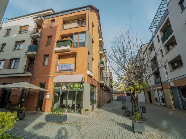 Eladó kereskedelmi és ipari ingatlan Miskolc, Belváros 177 nm