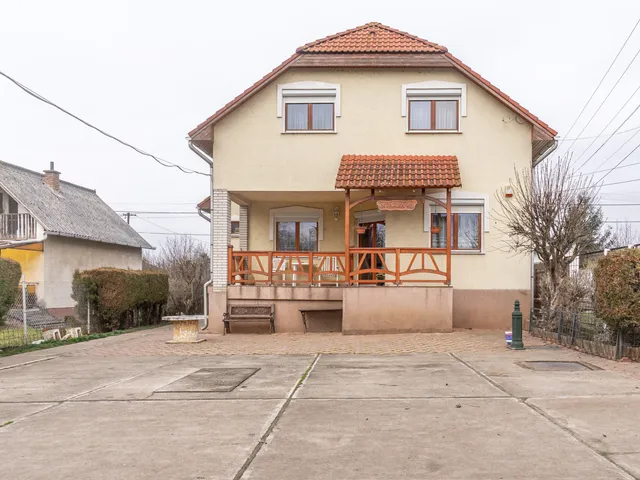 Eladó ház Hernádkak 127 nm