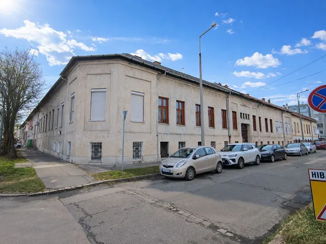 Eladó lakás Miskolc, Belváros 35 nm