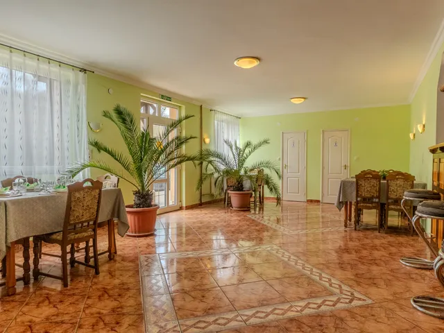 Eladó kereskedelmi és ipari ingatlan Bükkaranyos 230 nm