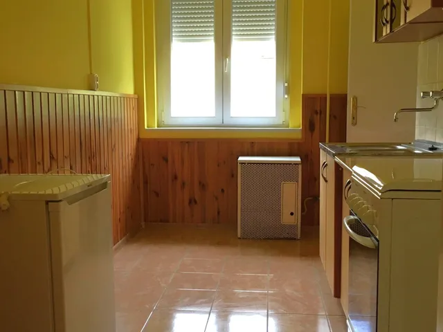 Eladó lakás Miskolc, Kilián 37 nm