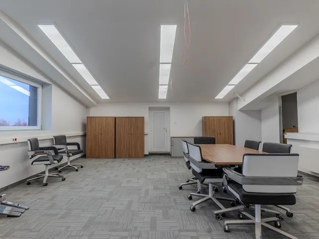 Eladó kereskedelmi és ipari ingatlan Kistokaj 1000 nm