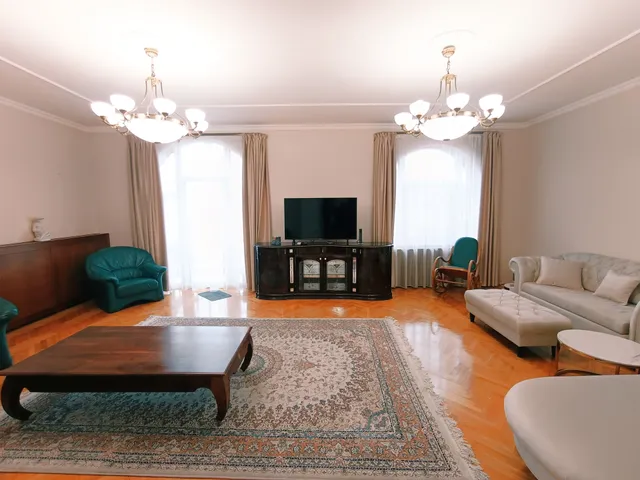 Kiadó lakás Miskolc, Belváros 101 nm