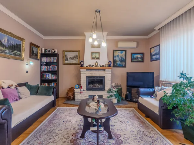 Eladó ház Miskolc, Szirma 190 nm