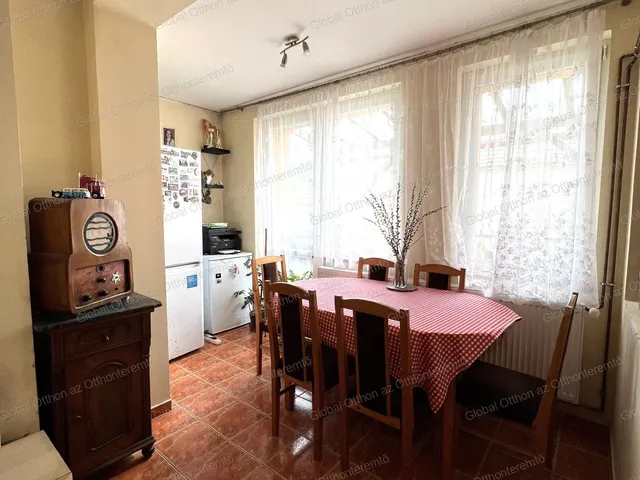 Eladó ház Dunaremete 110 nm