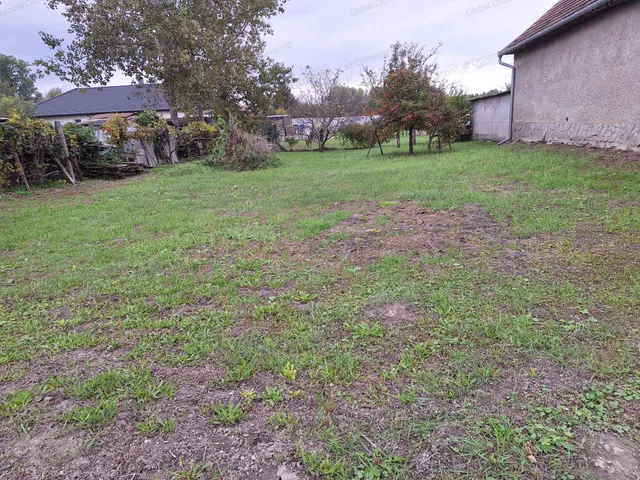 Eladó telek Ásványráró 648 nm